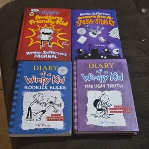 Diary of a Wimpy Kid Book Set And Diary Of An Awesome Friendly Kid Book Set